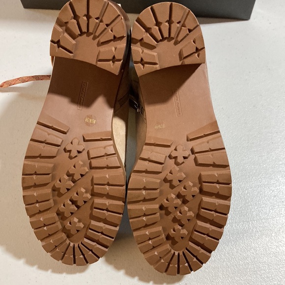 Vince Camuto VC-GAVIANA Ankle Boots. Size 8 1/2 W, NIB - Picture 7 of 11